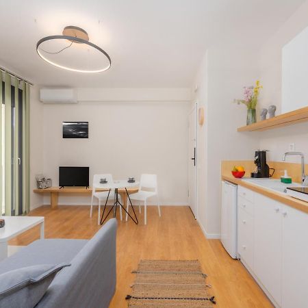 Astra In City Ioannina Ngoại thất bức ảnh